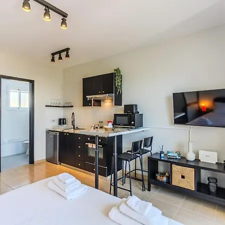 Estea - Peyia's Pearl -